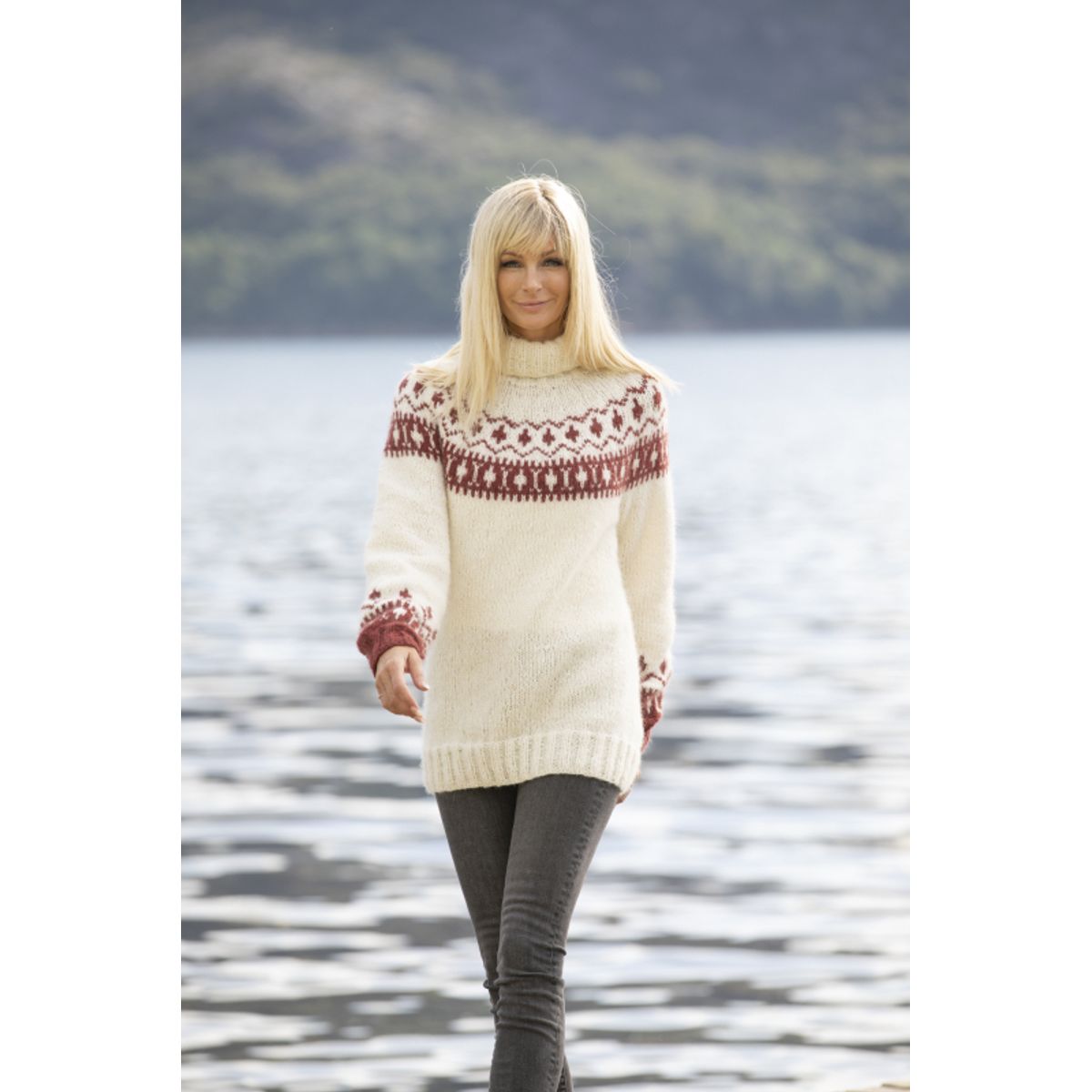 "Sinn" Genser - Viking Design 2022-8 Kit - XS-XXL - Viking Alpaca Bris, fra Viking