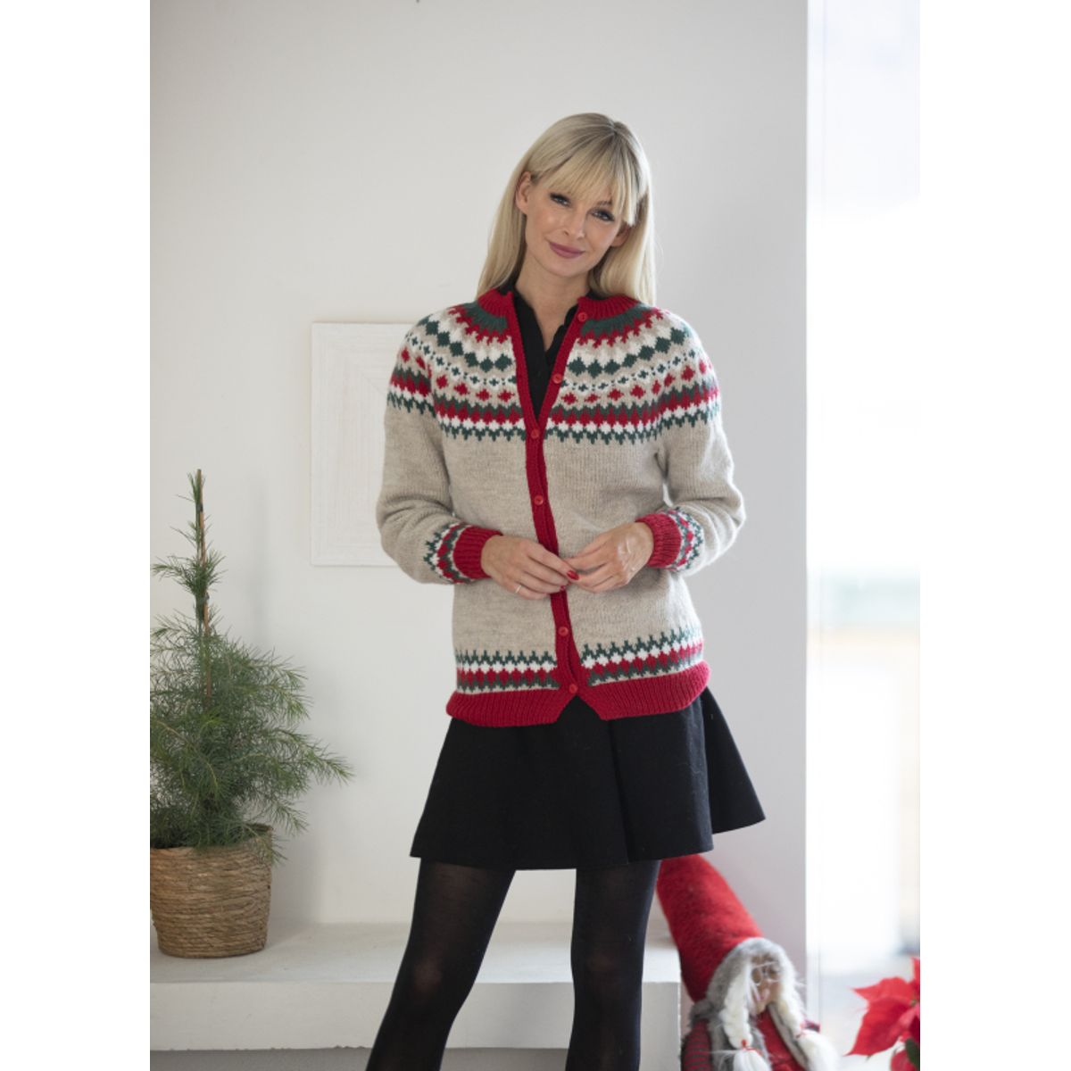 "Nellik" julecardigan - Viking Design 2032-6 Kit - XS-XXL - Viking Eco Highland Wool, fra Viking