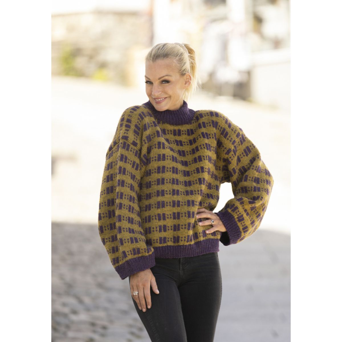 "Edda" genser- Viking Design 2331-4A Kit - XS-XXL - Viking Wool, fra Viking