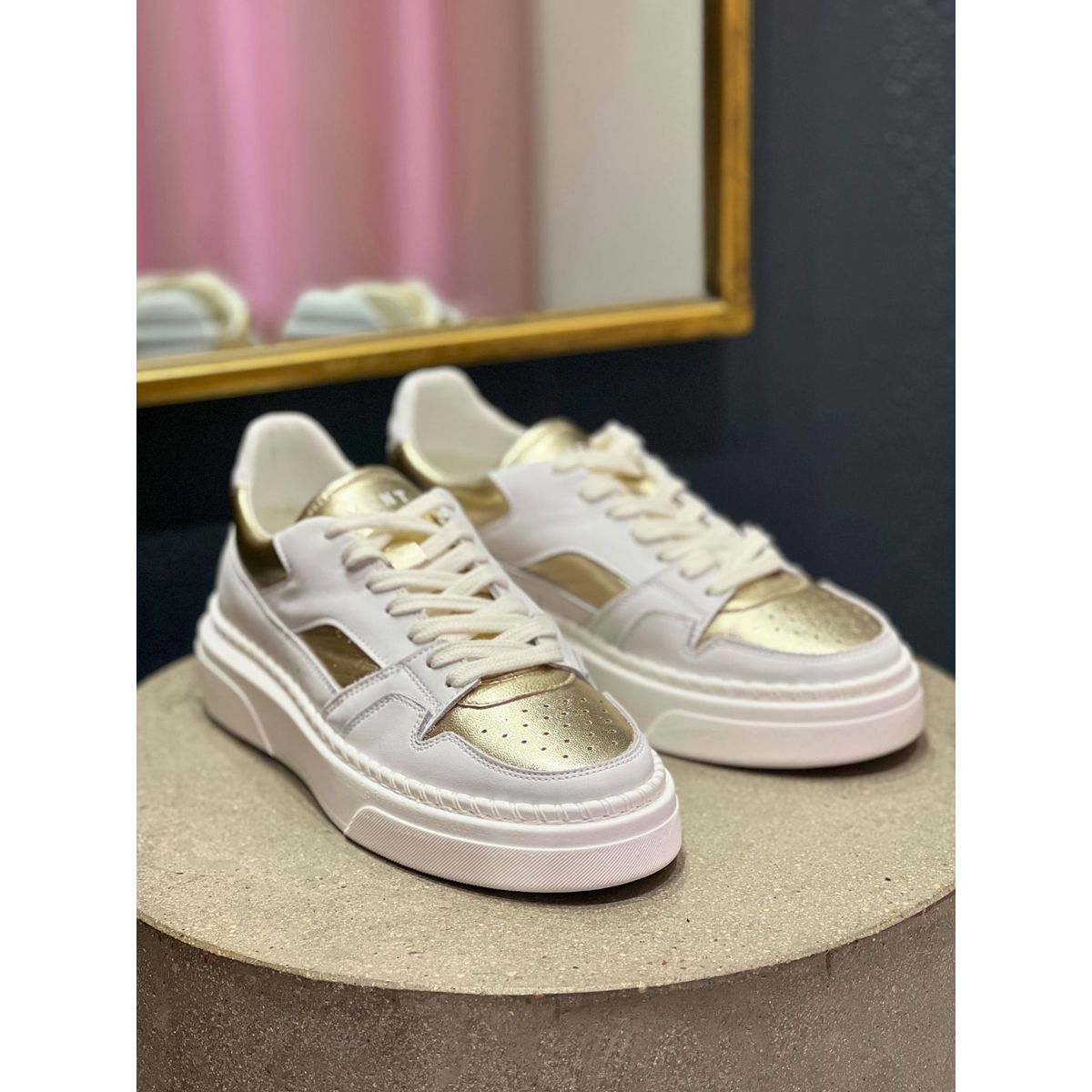 PAVEMENT, SNEAKERS BOO - WHITE/GOLD 39