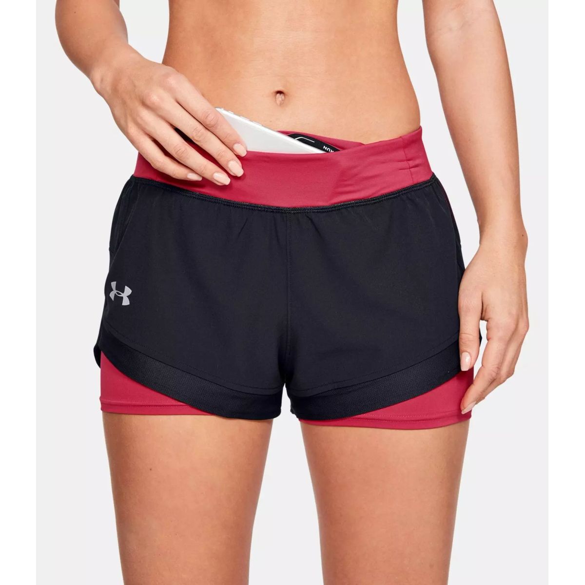 Kvinders Under Armour Qualifier Speedpocket 2-in-1 løbeshorts - Black and Red S