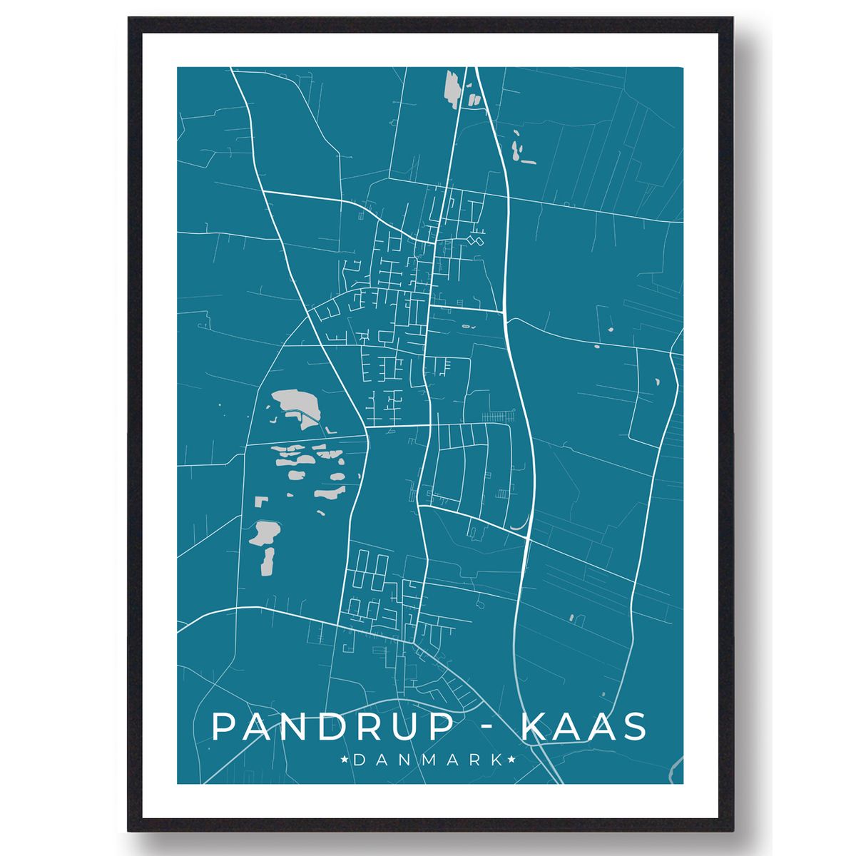 Pandrup - Kaas by plakat - blå (Størrelse: L - 50x70cm (B2))