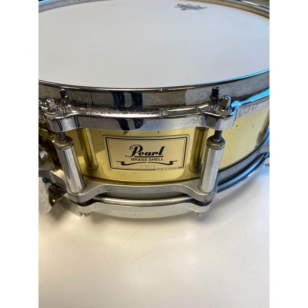 (DEMO) Pearl Free Floating 14 x 5" Brass Snare