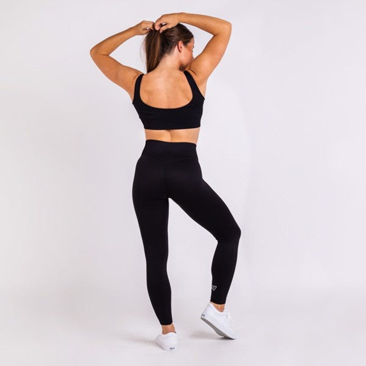 Seamless Ribbed Sports Bra