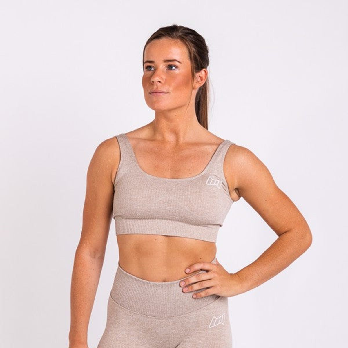 Seamless Ribbed Sports Bra