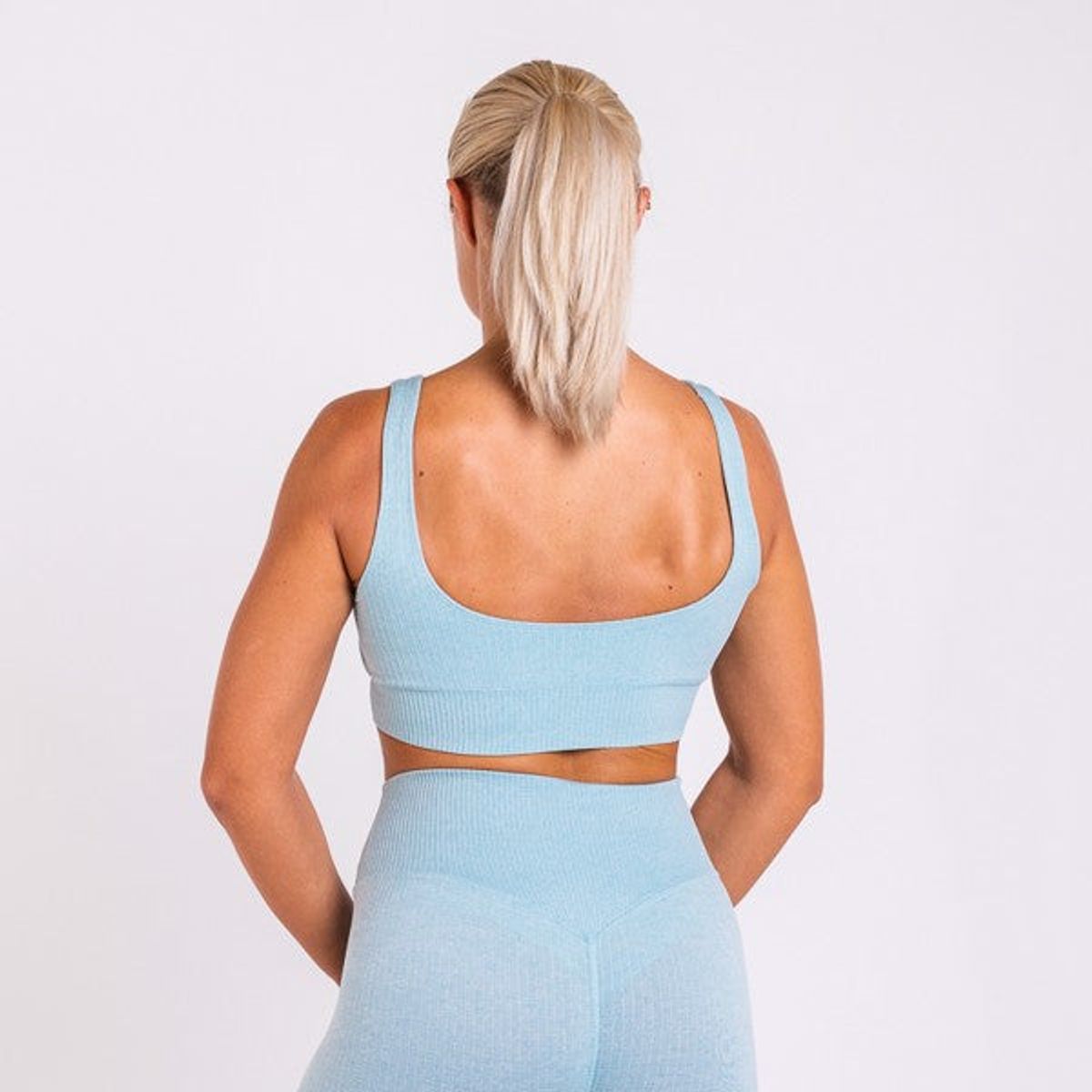 Seamless Ribbed Sports Bra