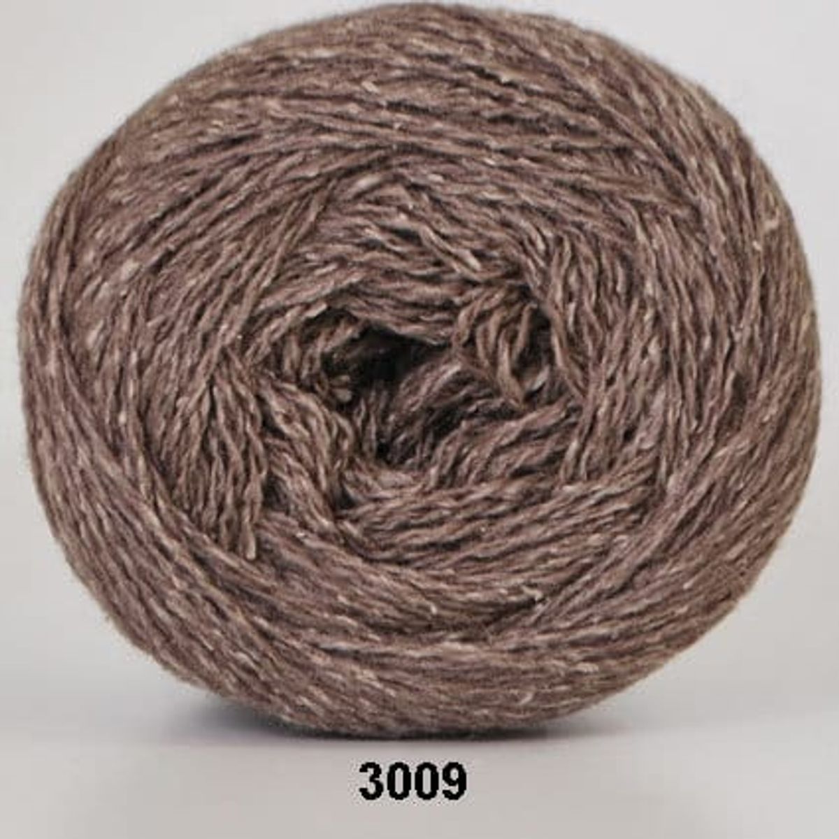 Wool Silk fra Hjertegarn i mange farver - Gots Certificeret - 3009 brun - 25% Silke, 75% Lammeuld